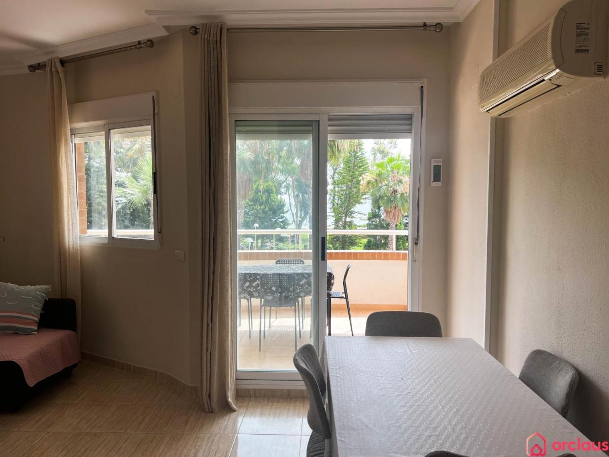 Modern Apartment In Front Of The Mediterranean オロペサ・デル・マール エクステリア 写真