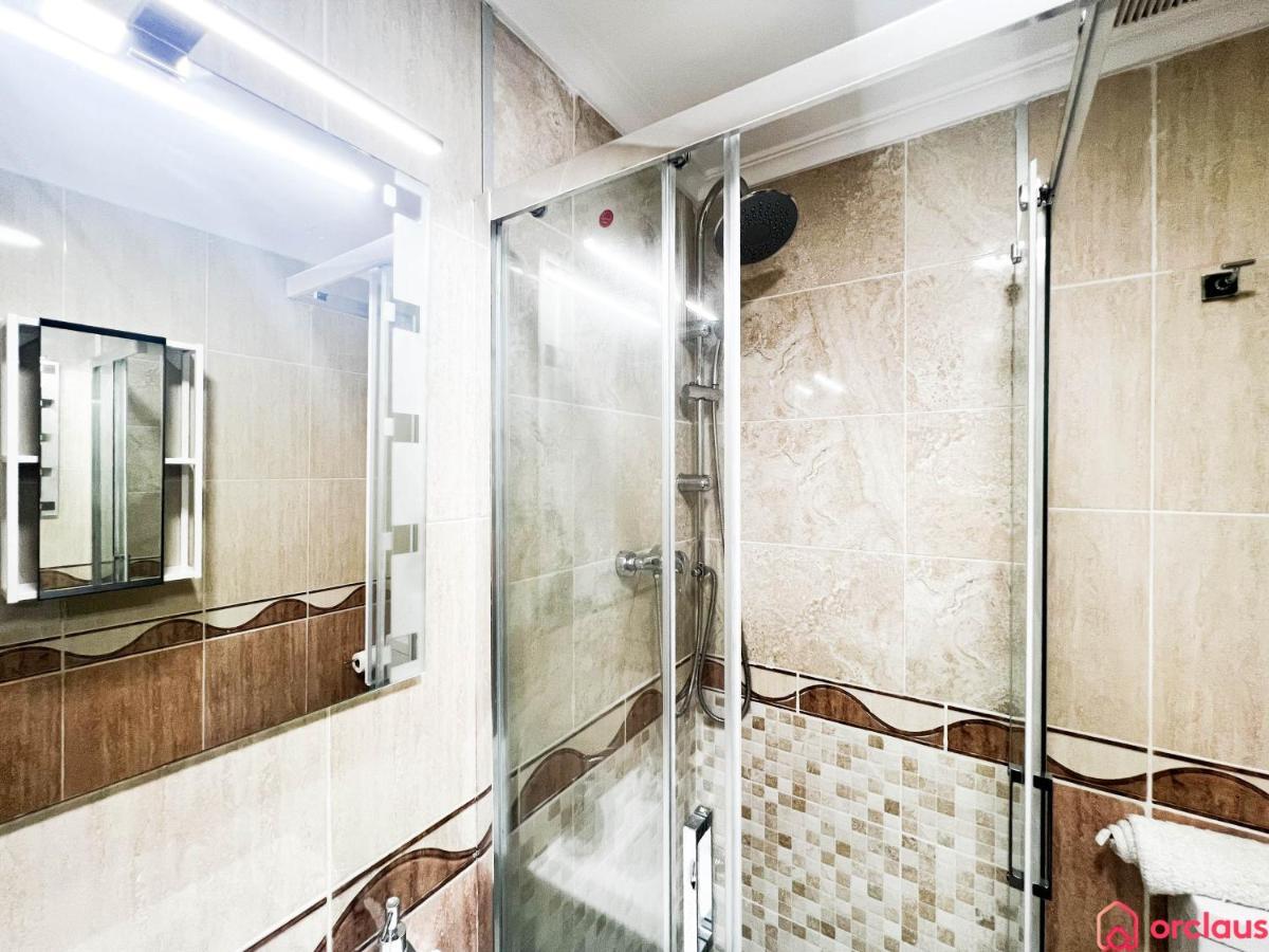 Modern Apartment In Front Of The Mediterranean オロペサ・デル・マール エクステリア 写真