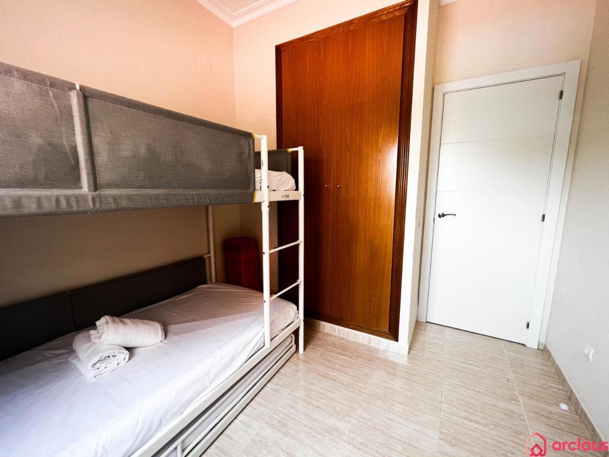 Modern Apartment In Front Of The Mediterranean オロペサ・デル・マール エクステリア 写真